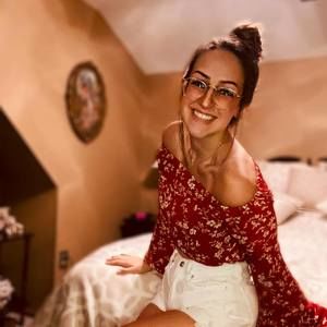 Meet your Posher, Kristen